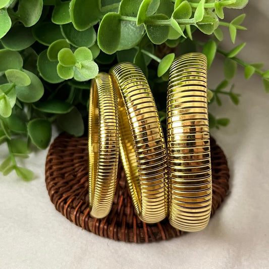 Pulsera tipo resorte